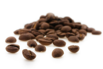 grain coffee arabiko taken pictures on white background