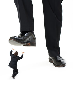 pression  hi&eacute;rarchie &eacute;craser harcelement salari&eacute; stress