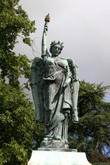 Fototapeta na wymiar angel statue
