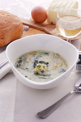 Minestra all uovo - Primi - Ricetta della Lombardia