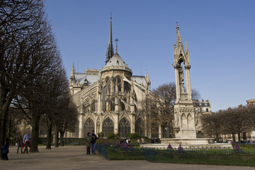 Blick auf die berühmte Pariser Kathedrale Notre Dame