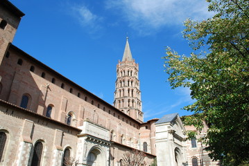 Fototapeta na wymiar La basilique Saint Sernin