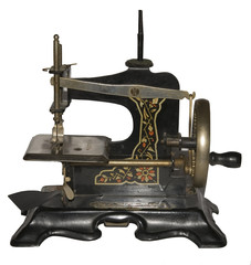 ANTIQUE SEWING MACHINE