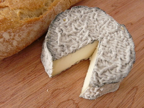 fromage de chevre et baguette