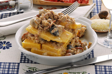 Pasticcio di polenta - Primi - Ricette della Lombardia