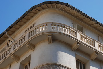 fa&ccedil;ade courbe