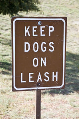 Hunde an der Leine f&uuml;hren