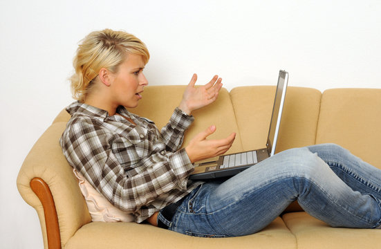 Arbeit am laptop