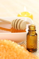 honey essential oil and fresh honey - beauty treatment