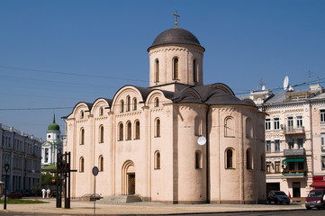 Fototapeta na wymiar Church of Bohoroditsa