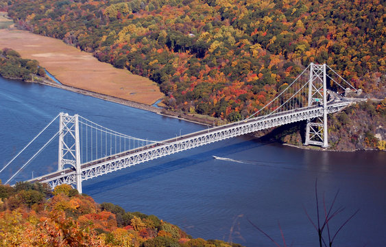 Bear Mountain Bridge