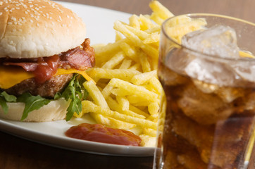 cheeseburger with fries