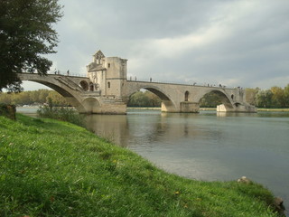 Fototapeta na wymiar Pont d'Avignon.