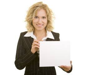 Frau im Jackett hält ein weißes Plakat