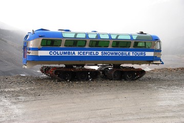 Old Snowmobile coach at Columbia Icefield © Yuguesh Fagoonee