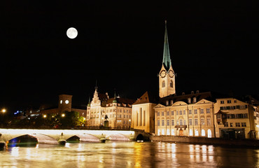 Obraz premium The night view of major landmarks in Zurich Switzerland