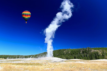 The Old Faithful Geyser in Yellowstone National Park