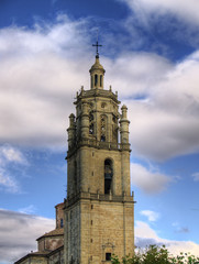 Fototapeta na wymiar Kościół Santa Maria de los Arcos