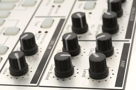 Knobs on Electronic Instrument