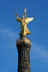 Fototapeta na wymiar Kolumna Zwycięstwa w Berlinie