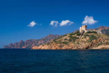 Fototapeta na wymiar Chateau de Girolata, w pobliżu Porto, Korsyka