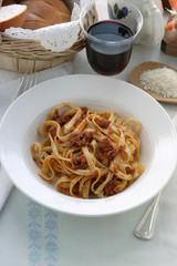 Tagliatelle al ragu - Primi - Ricette Emilia Romagna