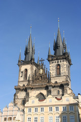 Fototapeta na wymiar Famous Tyn Cathedral on Old Town square in Prague