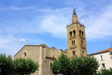 Fototapeta premium Eglise de Prades,Pyrénées orientales