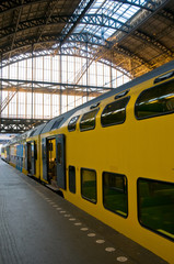 Naklejka premium Amsterdam Centraal Train station