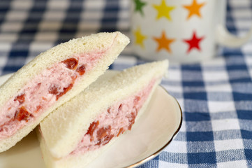 フルーツサンドウィッチ