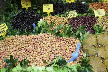 olives and vine leaves