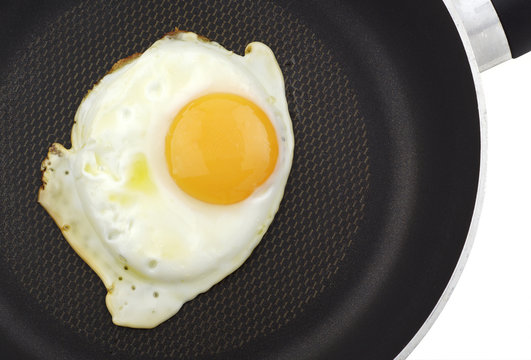 Paella y huevo primer plano