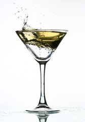 alcohol martini splash mixed cocktail