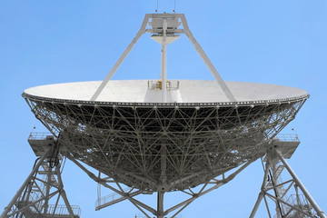 Huge radio telescope the Quasar