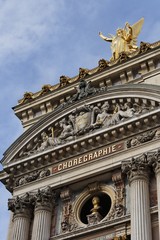 statue opera garnier