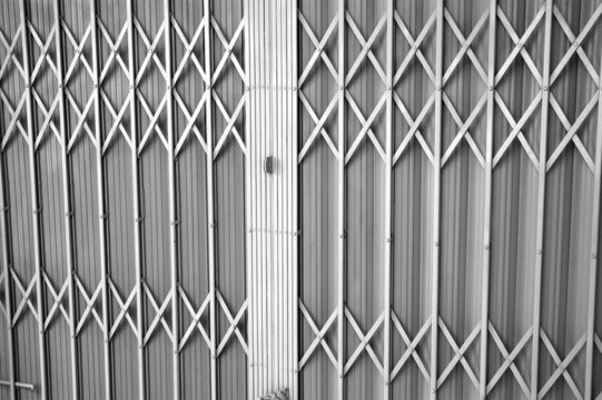sliding door