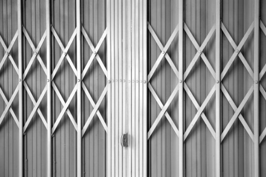 sliding door