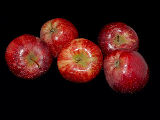 rote Aepfel
