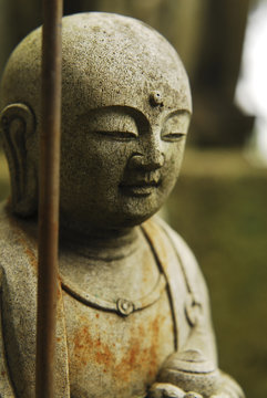 Buddhastatue - Tempelanlage
