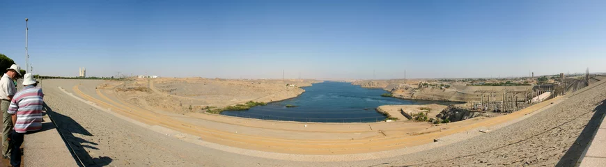 Selbstklebende Fototapeten panorama du barrage d'Assouan en Egypte © Eléonore H