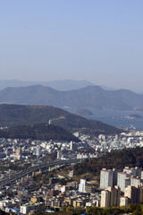 Jinhae im Herbst