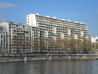 Fototapeta premium Immeuble d'habitation à Paris