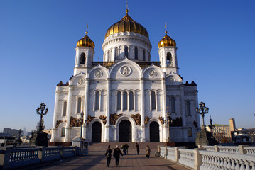 Fototapeta na wymiar WAy to cathedral Crist Savior in Moscow