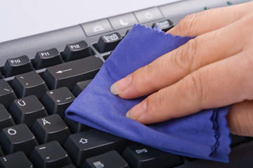 Tastatur wird geputzt