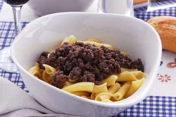 Makaruni al ragu - Primi - Cucina del Quarnero