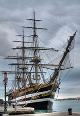 Fototapeta premium Voilier à quai à Venise