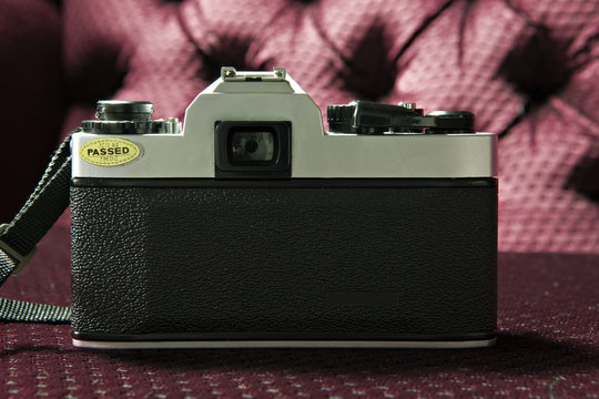 old bacl camaera