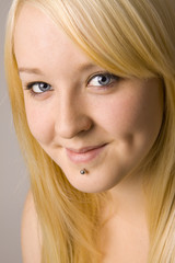 Naklejka premium Portrait of young beautiful teenage girl