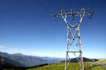 Pylône électrique © lamax