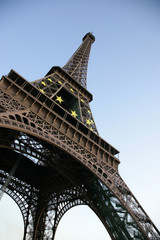 Tour d'Eiffel against the evening sky, Paris